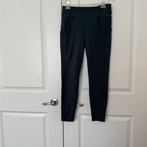 Avalanche green High-Rise Workout Leggings with Side Pockets size large